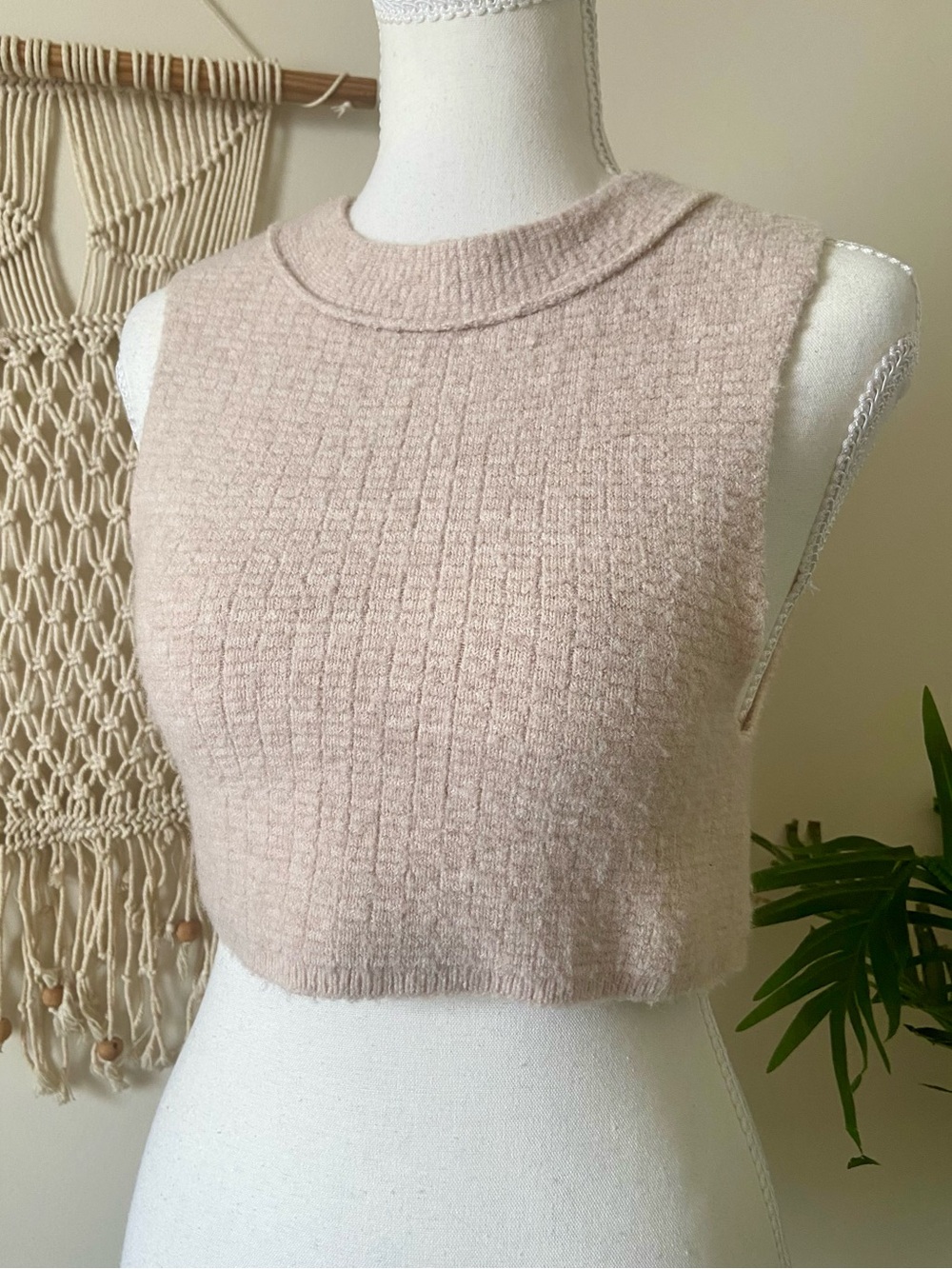 FREE PEOPLE Valley Side Light Beige Cropped Wool Alpaca Tank Vest XS - Picture 2 of 8